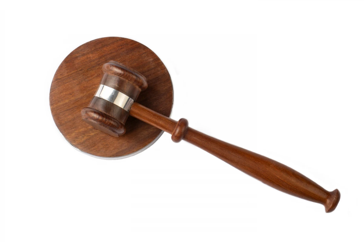 Les obligations des avocats en matière de représentation en justice : un rôle essentiel pour la défense des droits